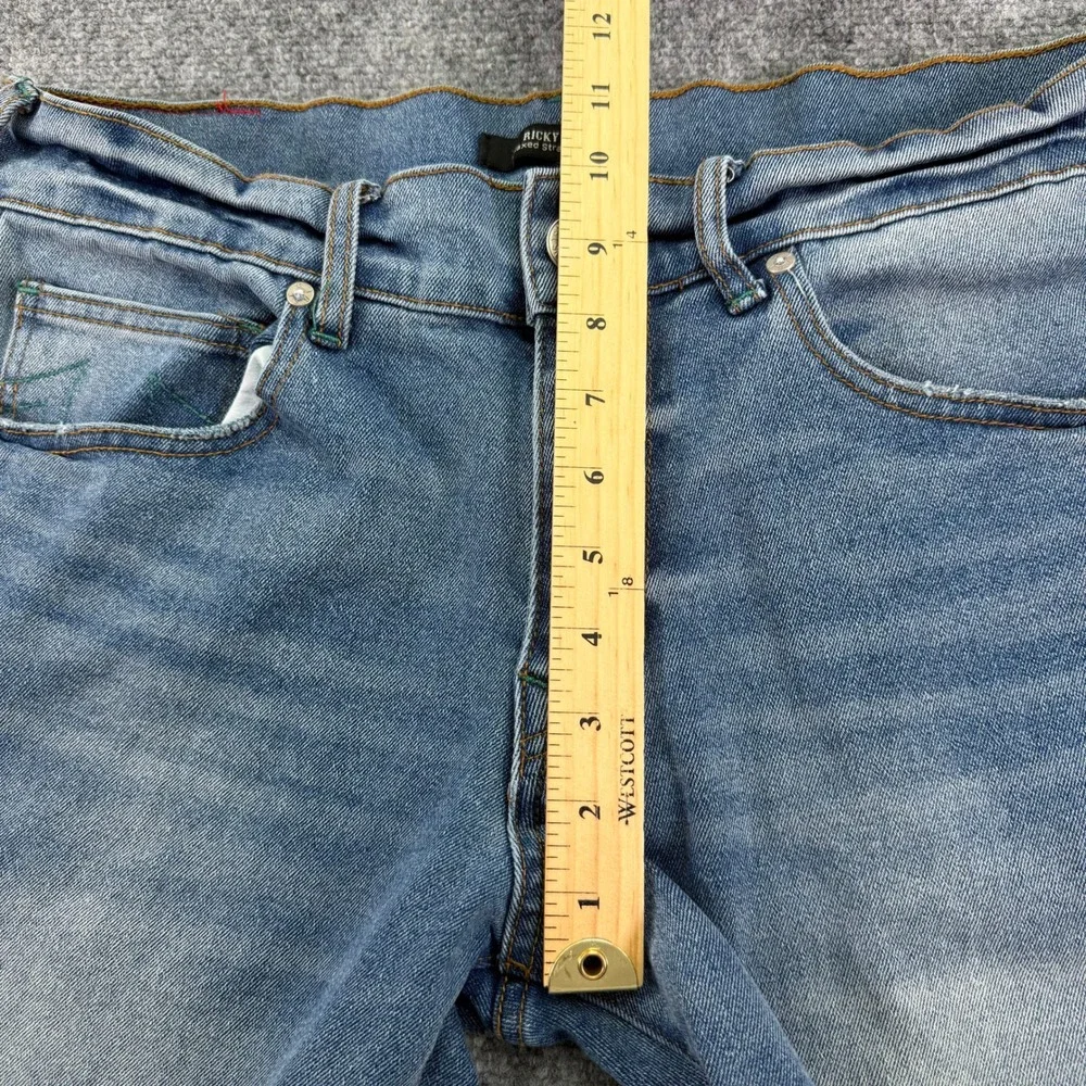 True Religion Jeans Mens 33 (Fits 35x31) Blue Ricky Relaxed Straight Medium Wash